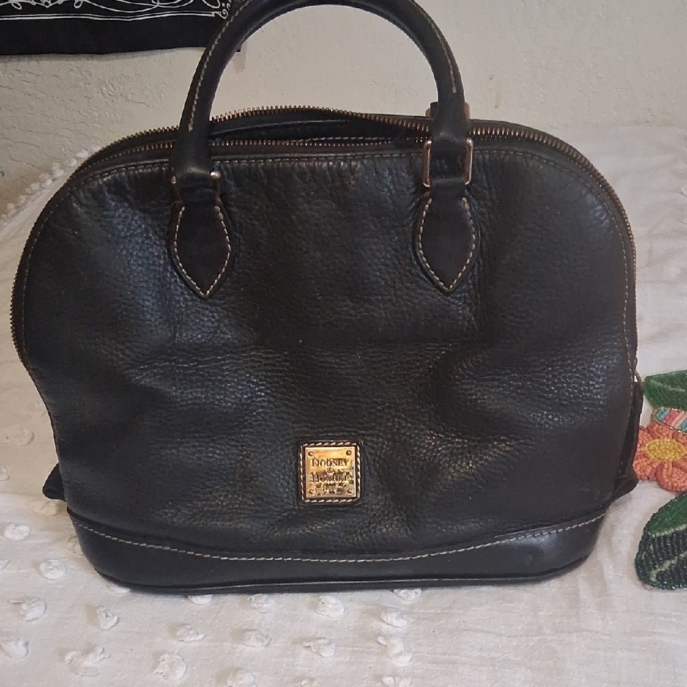 Dooney & Bourke Purse